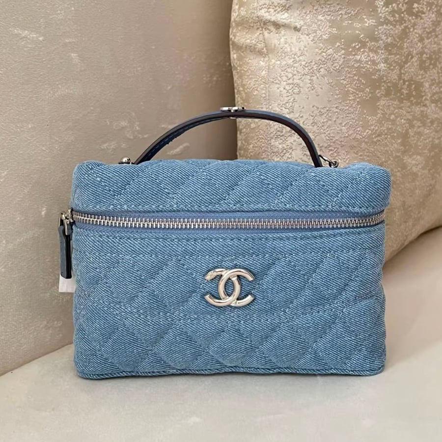 Chanel bag