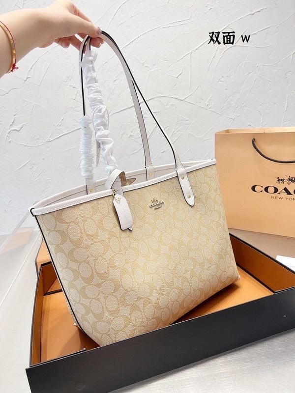 Coach Toot Bag