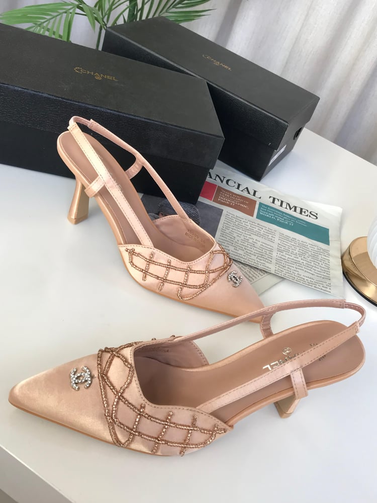 Chanel heel