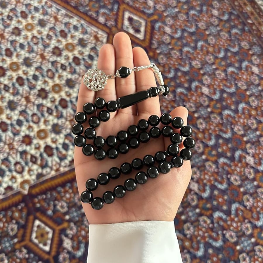 مسباح راتنج 45 خرزة -  أسود سادة