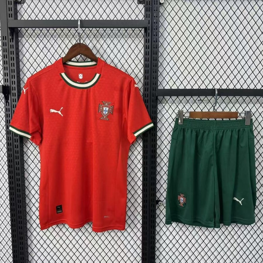 منتخب البرتغال احمر ولادي 2026