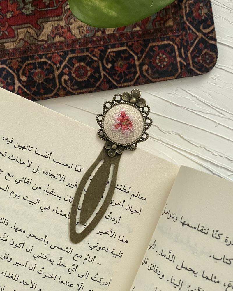 فاصل زهرة الليليوم