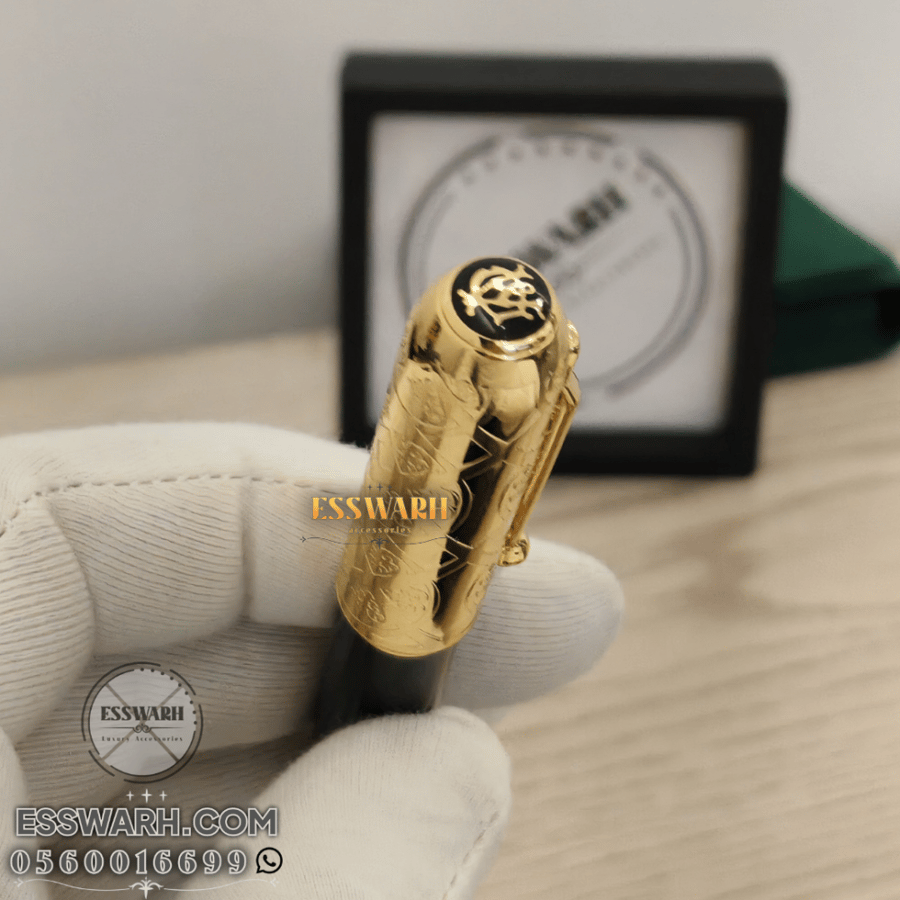 Dunhill Pen Model No. D11 Engraved