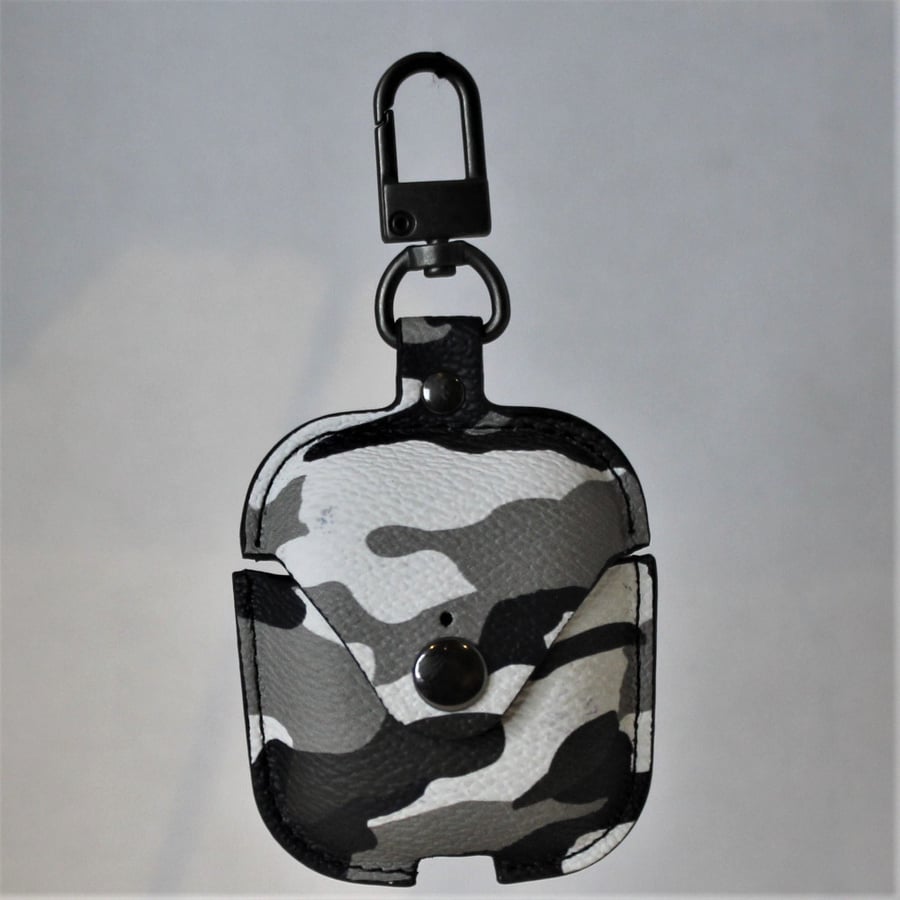 Cover for Apple Headphones 1st and 2nd edition - MB12 model