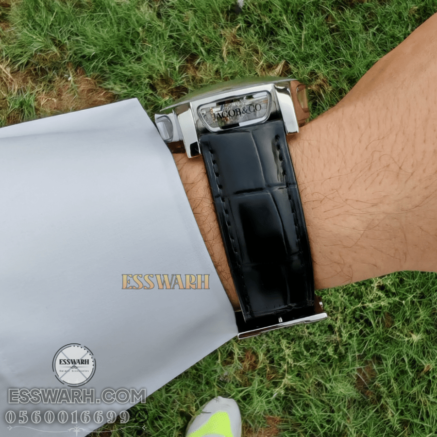 ساعة جاكوب اند كو استرنوميا مقاس 44 سوبر كوالتي