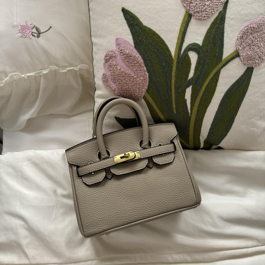 Perkin 20cm - beige color with gold metallic
