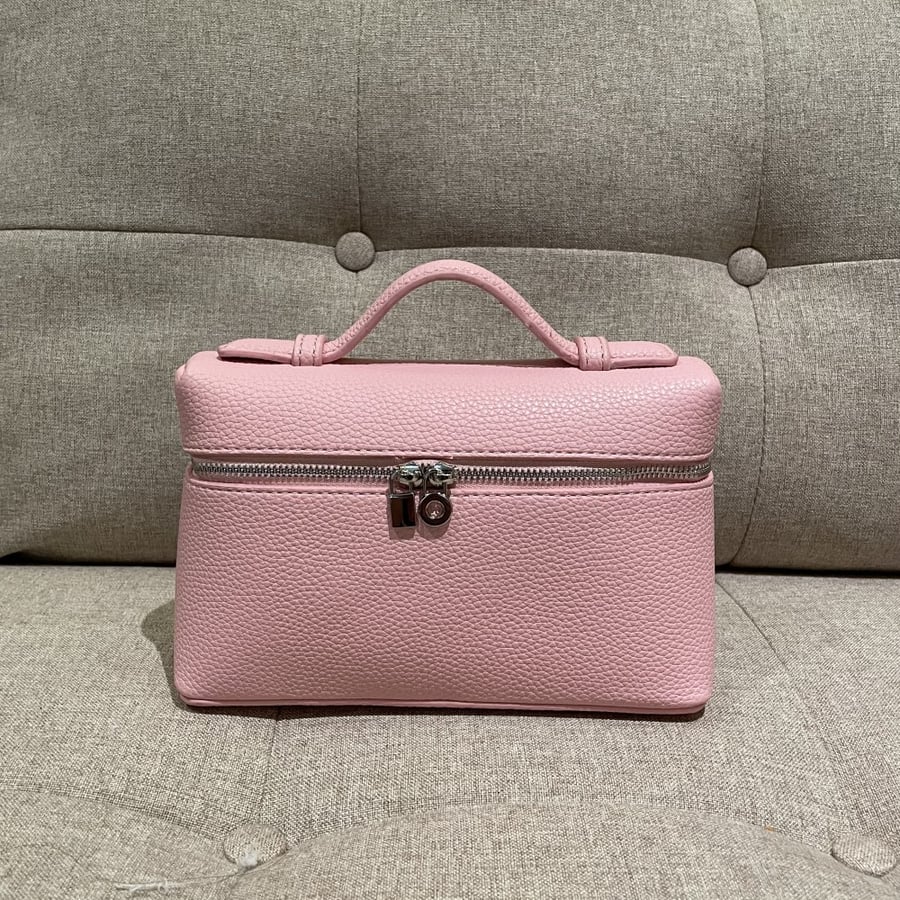 Lora Bag - Baby Pink color