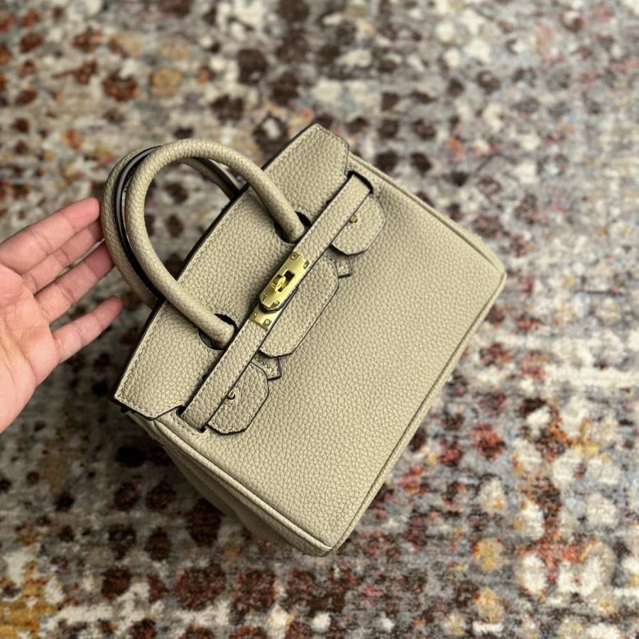 Perkin 20cm - beige color with gold metallic