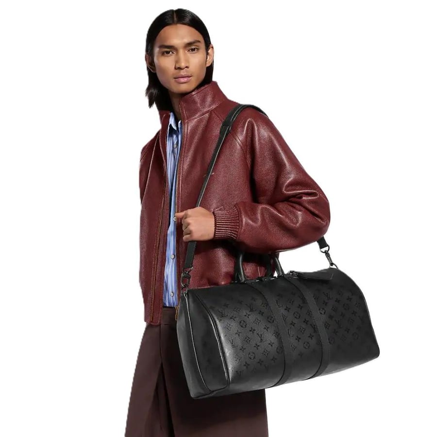 شنطة سفر يد لويس فيتون  |  Louis Vuitton carry-on travel bag