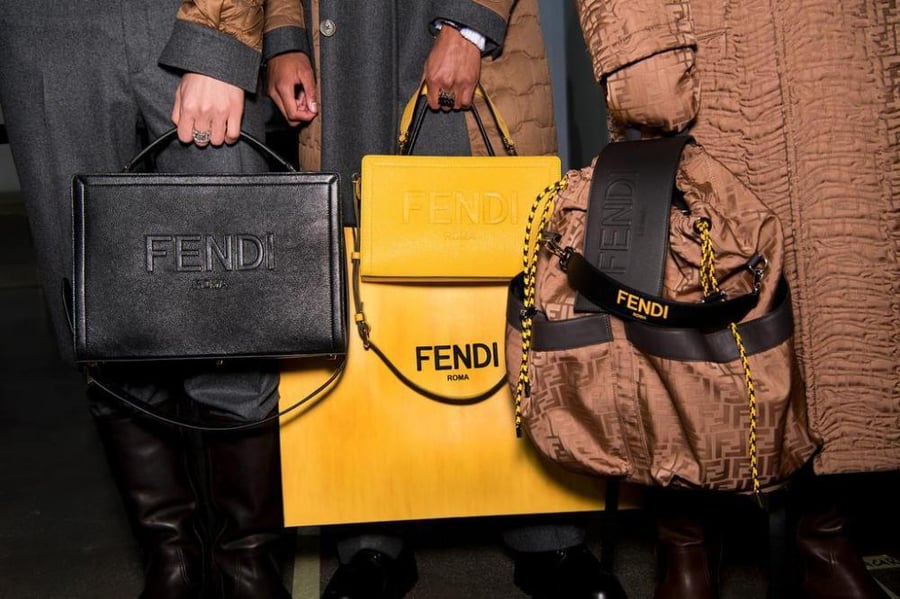 كيس فندي حجم كبير جدا | Fendi shopping XL bag large