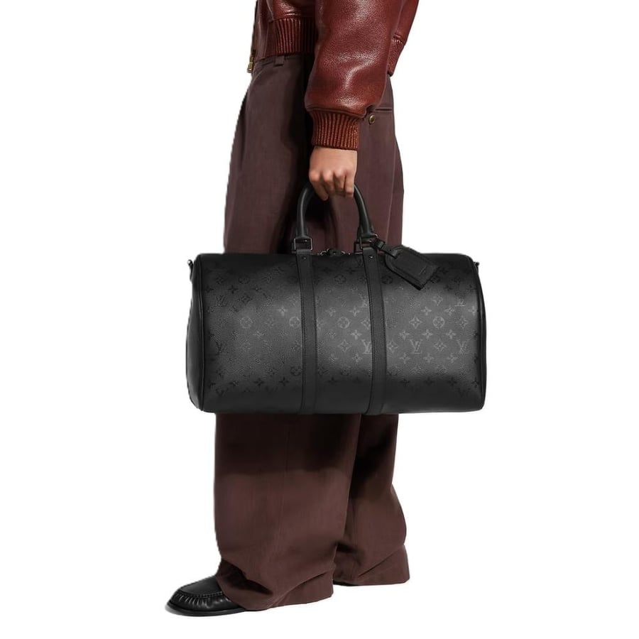 شنطة سفر يد لويس فيتون  |  Louis Vuitton carry-on travel bag