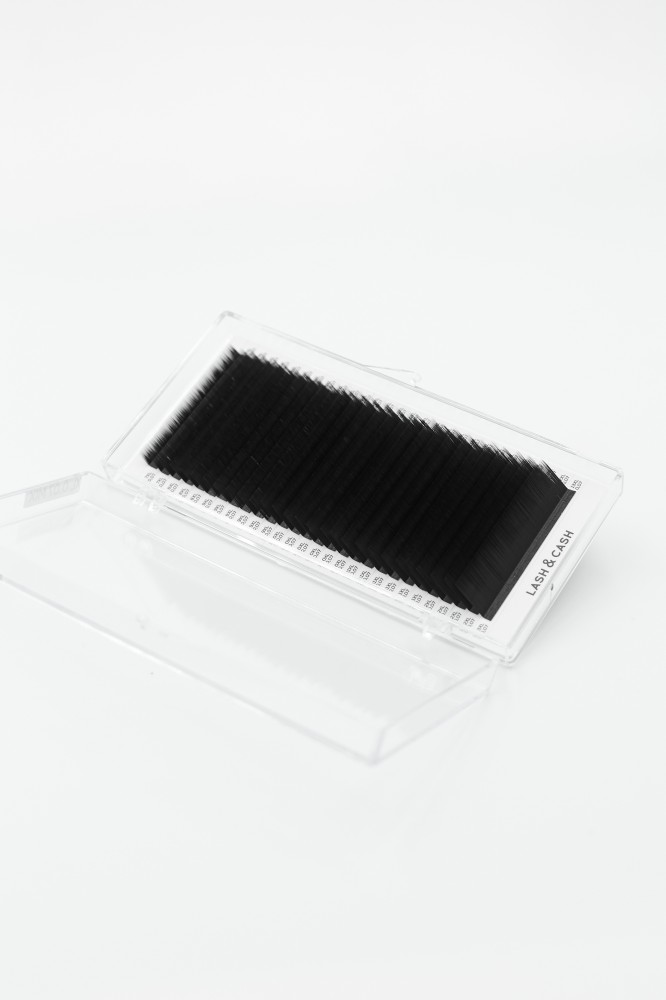 Lash & Cash D Curl Eyelash box - 0.07 Density, Black Mixed Lengths