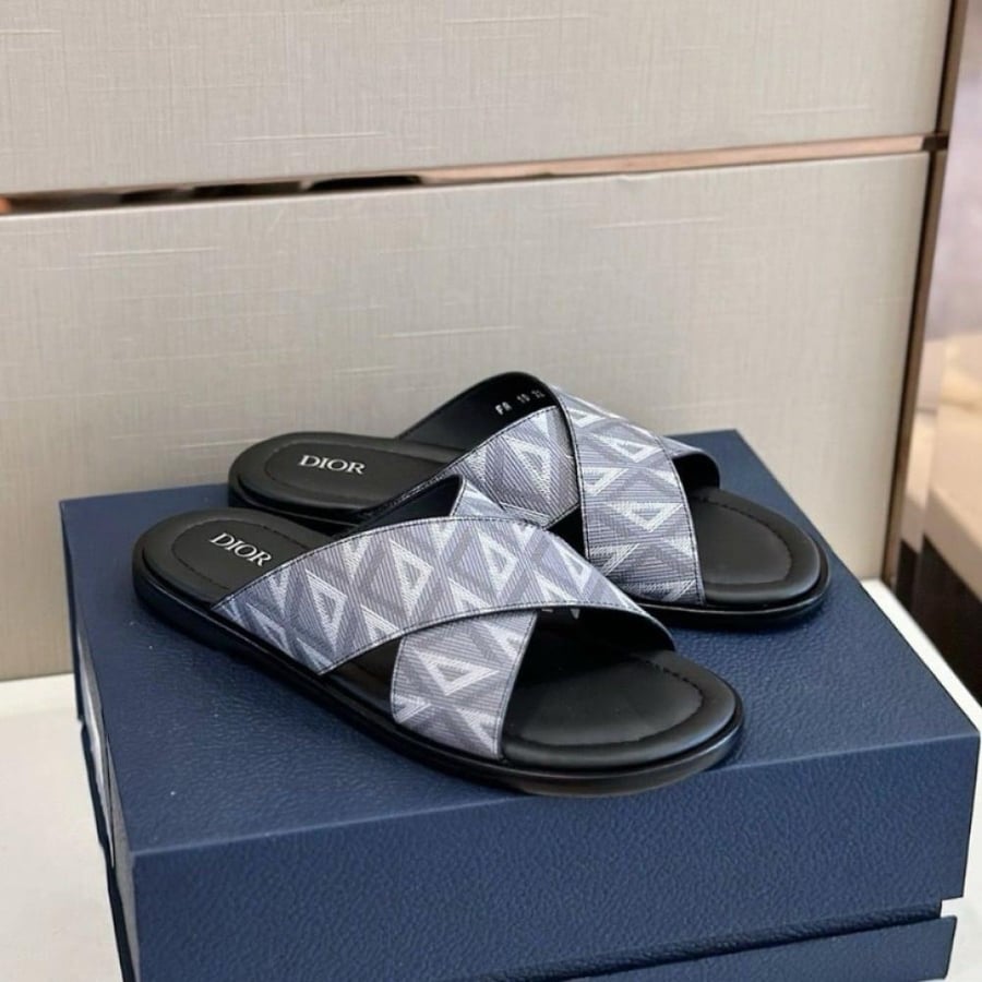 سليبر ديور إيطالي