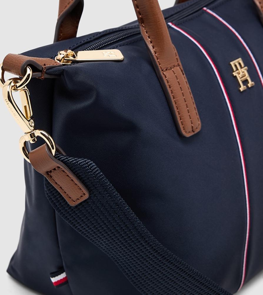 Tommy Hilfiger توت باق