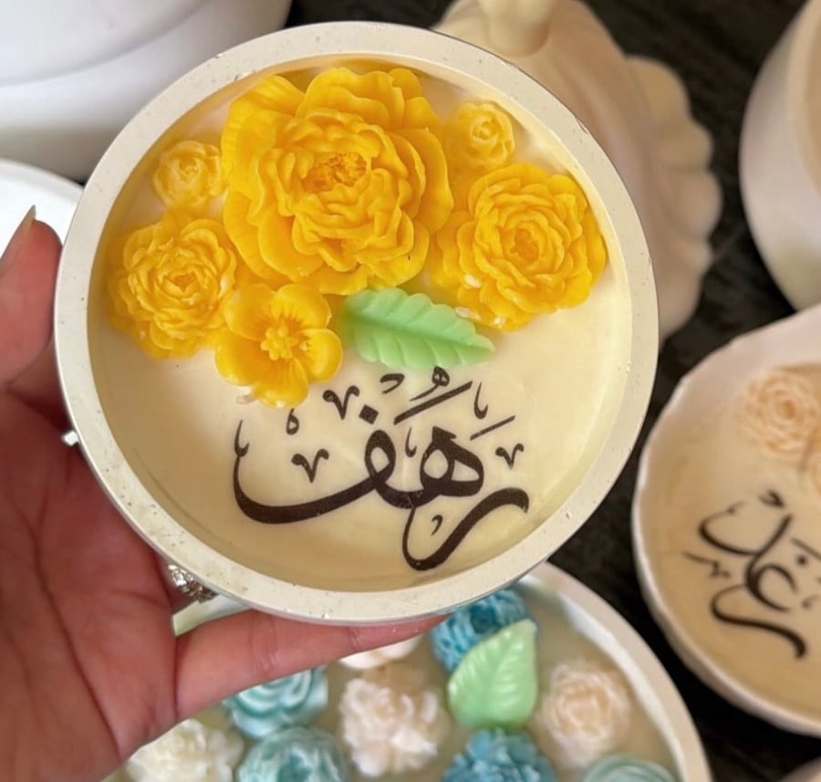 شمعة اهداء مع التغليف