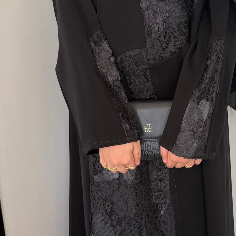 VR85 Black Lace