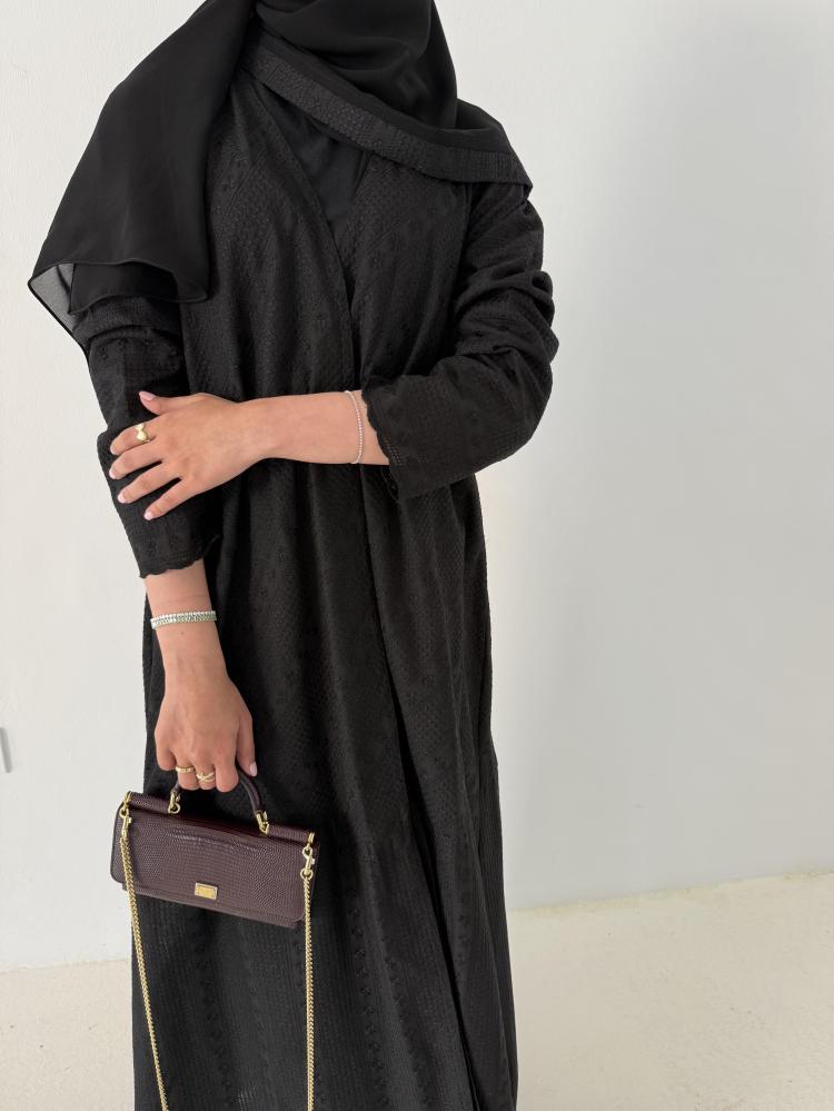 VR53 ANGLED BLACK (للتسليم الفوري - متوفر بالمقاسات في القسم الأساسي)