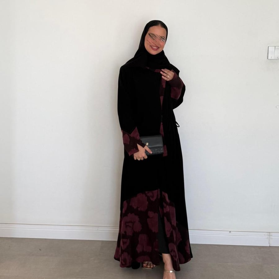 VR86 Burgundy Jacquard(تسليم فوري) الأسود فقط