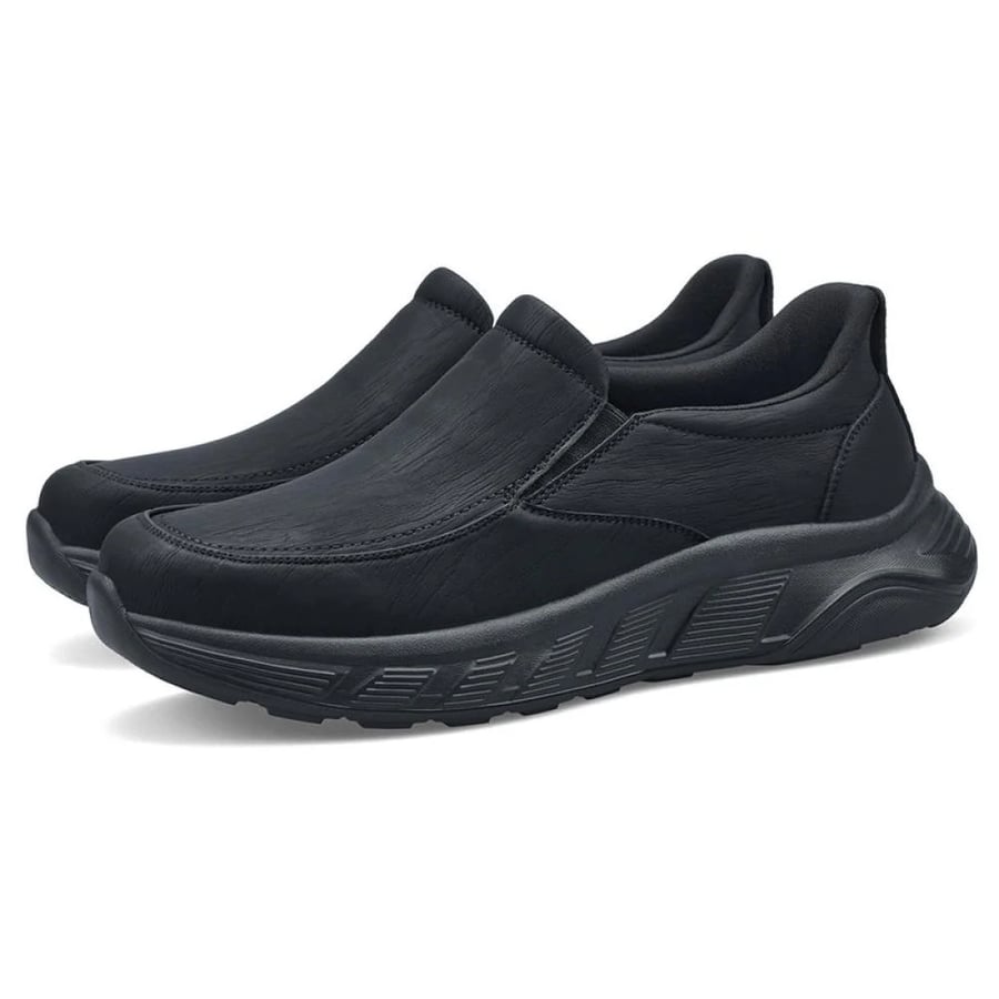 Batonia Men  Athletic Shoes - Black