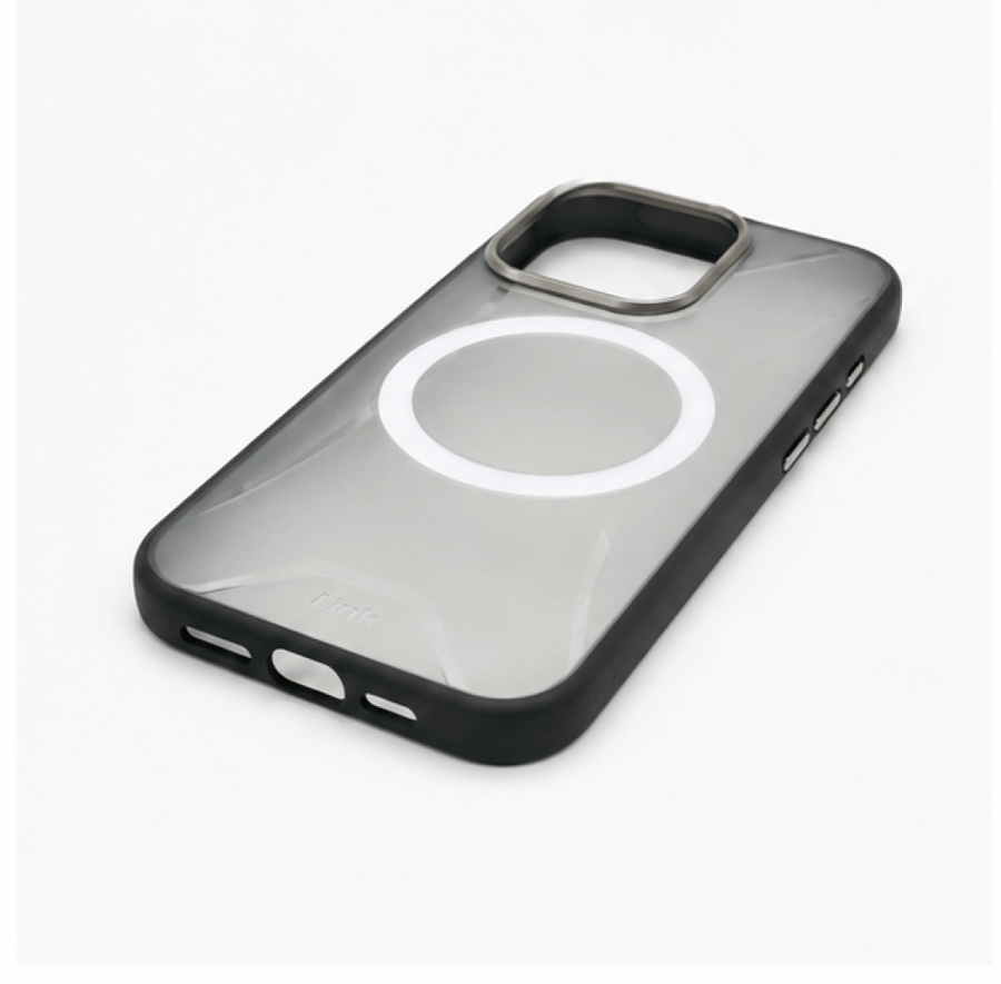 كفر ماجستي أسود – iPhone 16 Pro