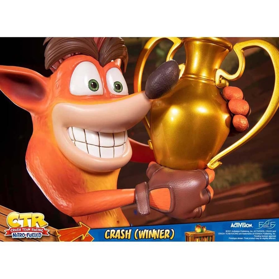 CRASH TEAM RACING First for Figures