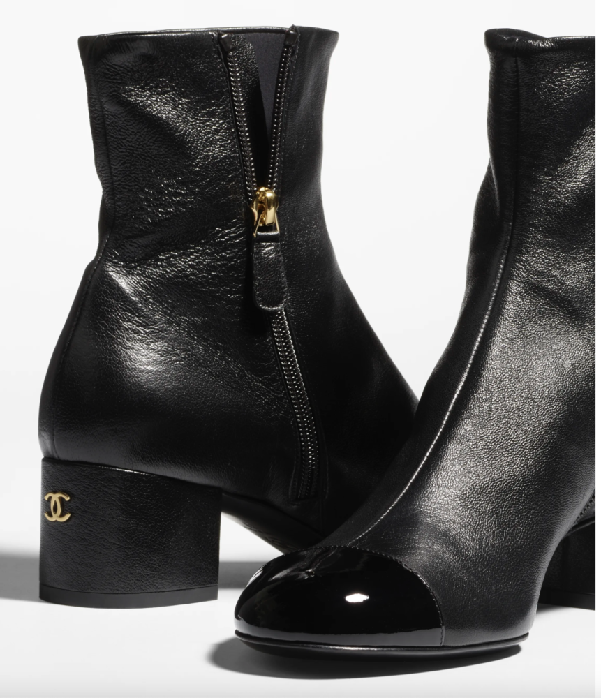 شانيل | CC boots
