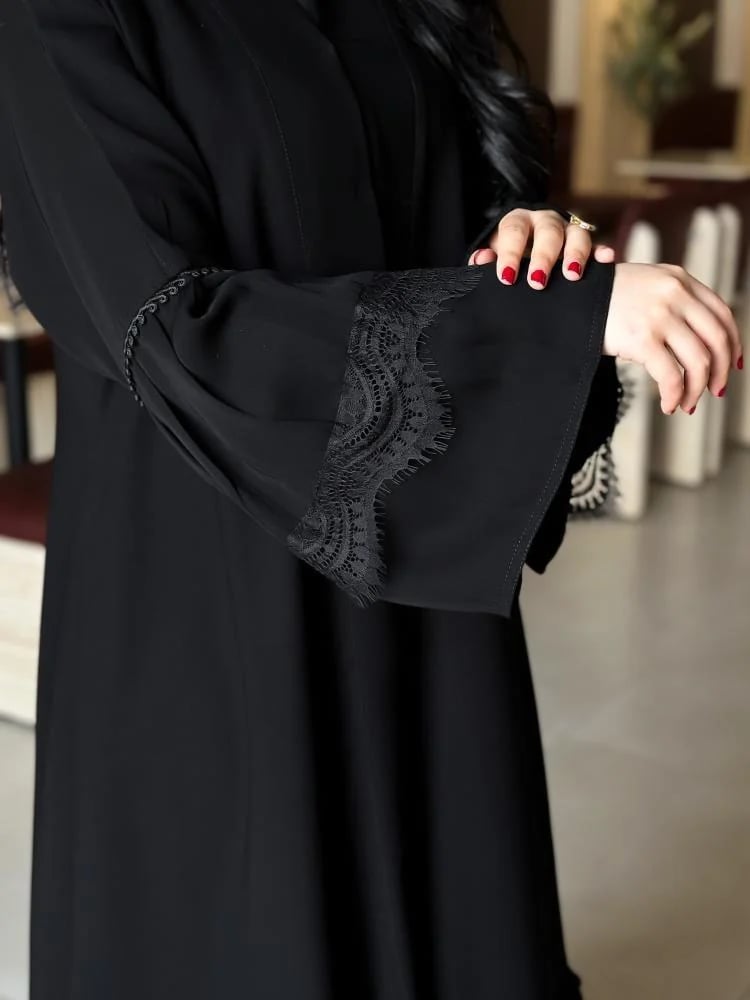 عباية عهد