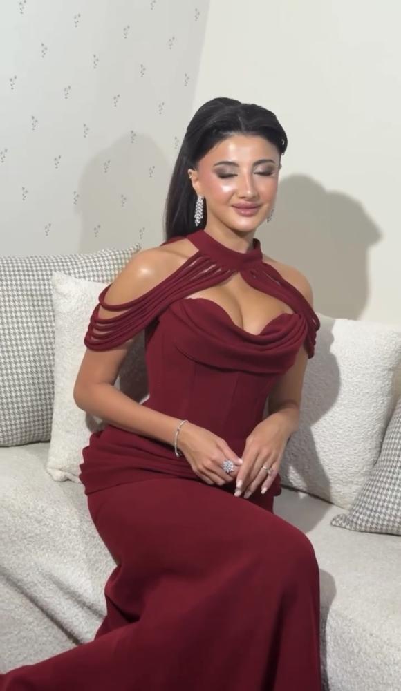 فستان سهرة