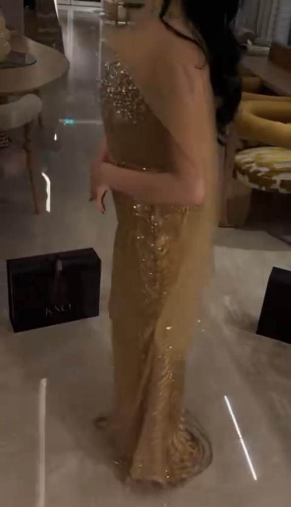 فستان سهرة