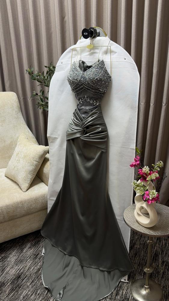 فستان سهرة