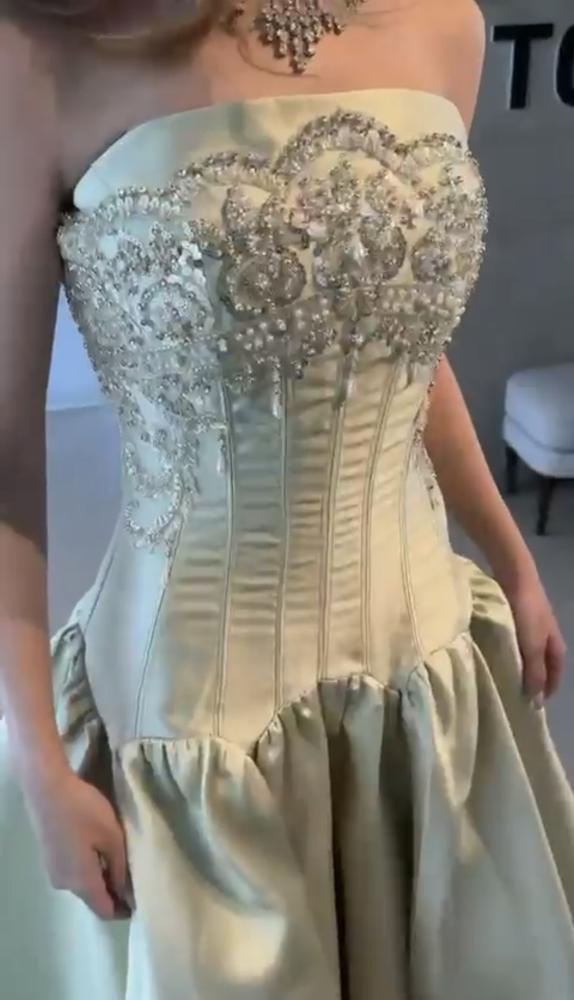 فستان سهرة