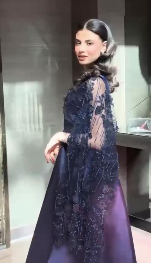 فستان سهرة