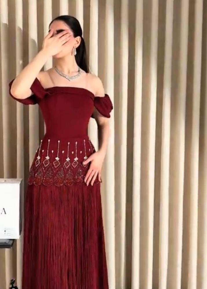 فستان سهرة