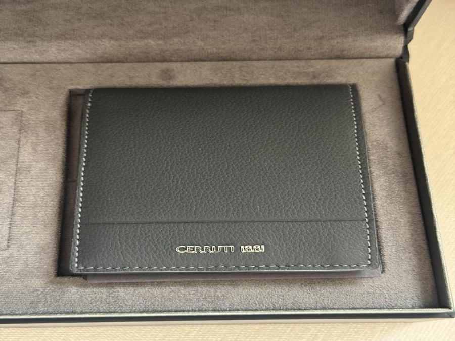 طقم CERRUTI 1881
