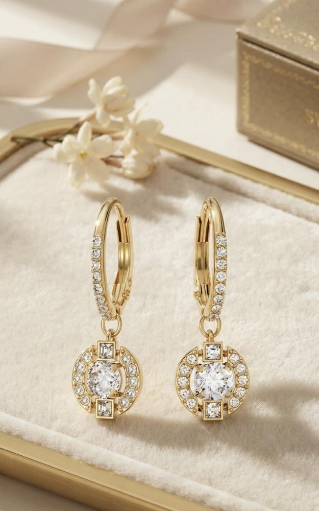 حلق SWAROVSKI ذهبي