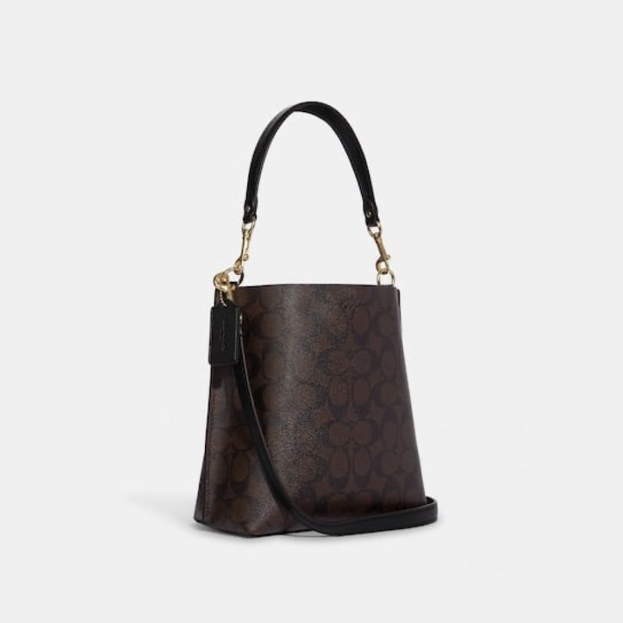 شنطة coach