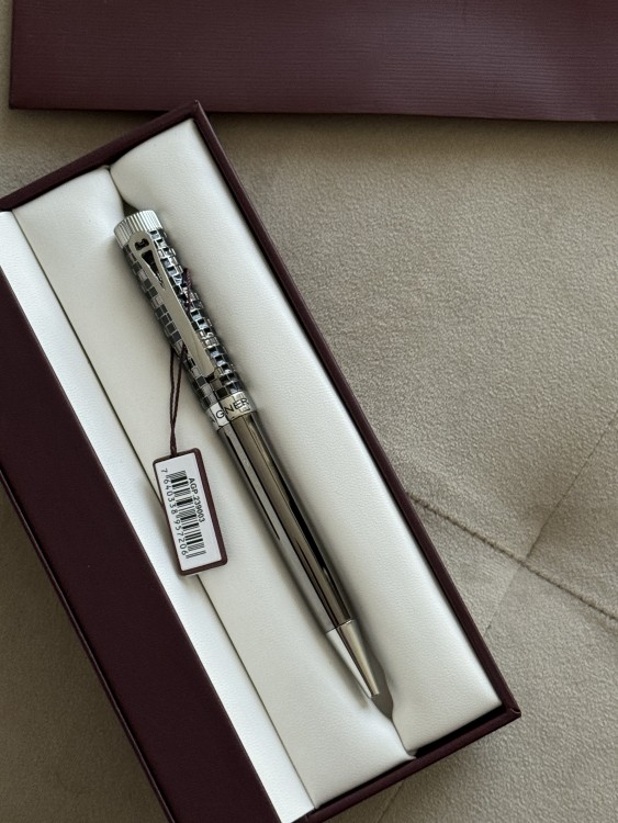 قلم Aigner
