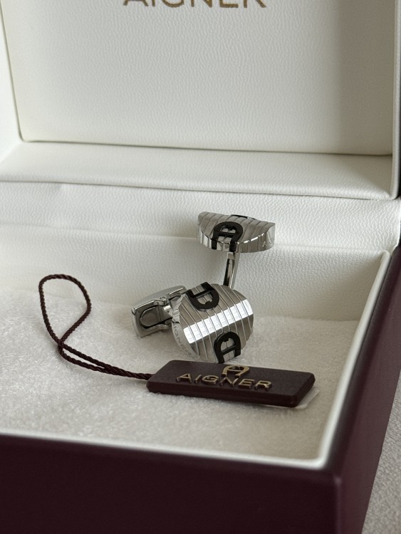 كبك Aigner