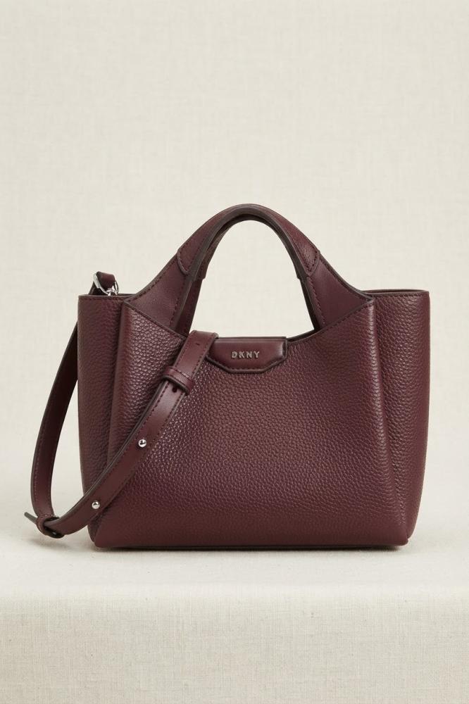 شنطة ميني  dkny