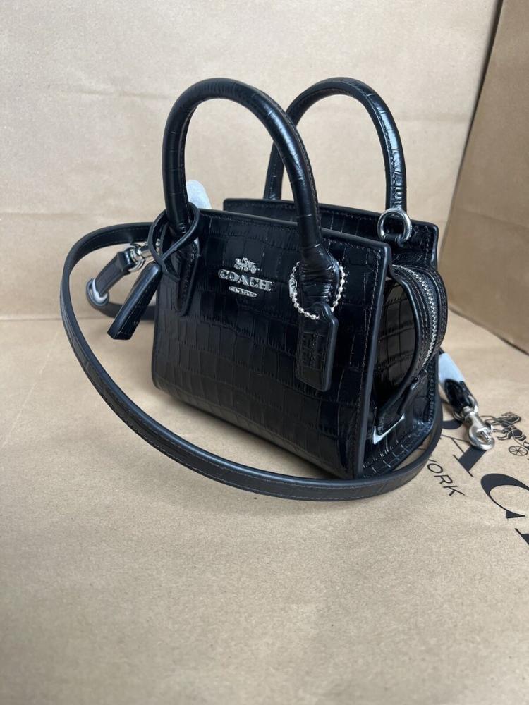 شنطة ميني أسود coach