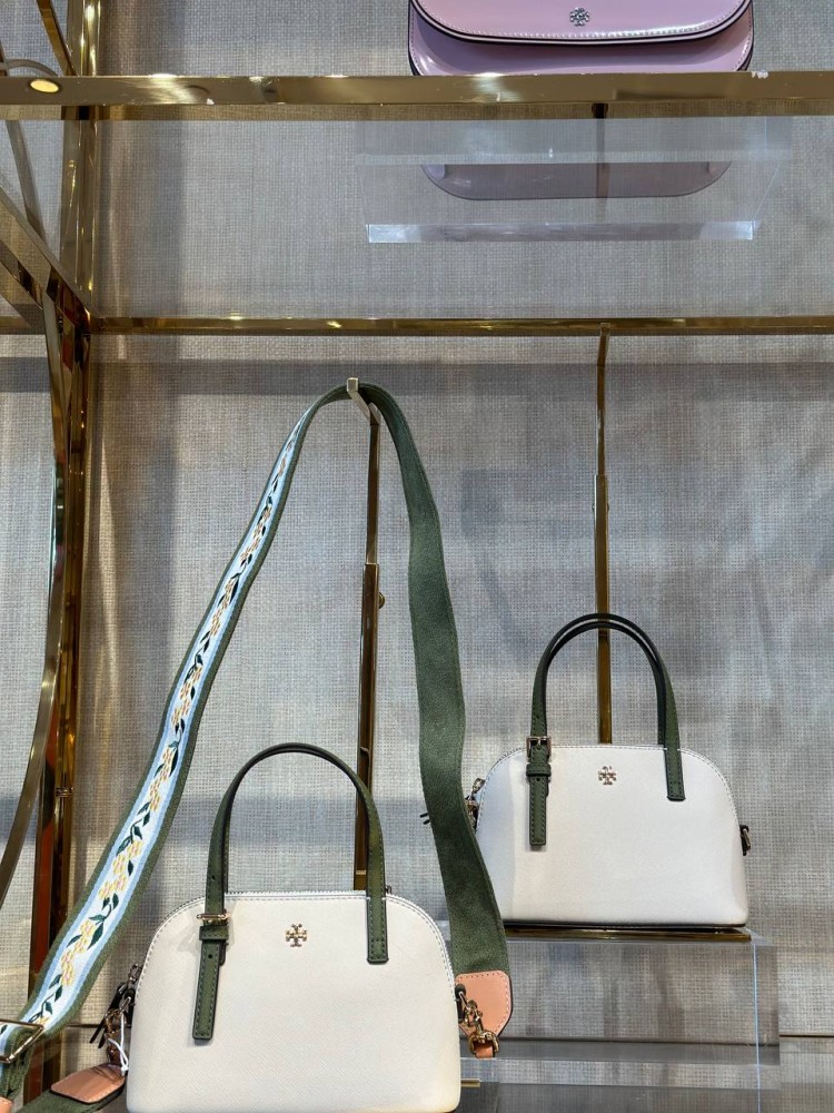 شنطة tory burch