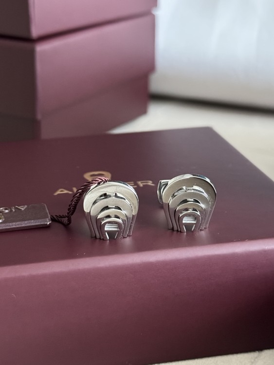 كبك Aigner