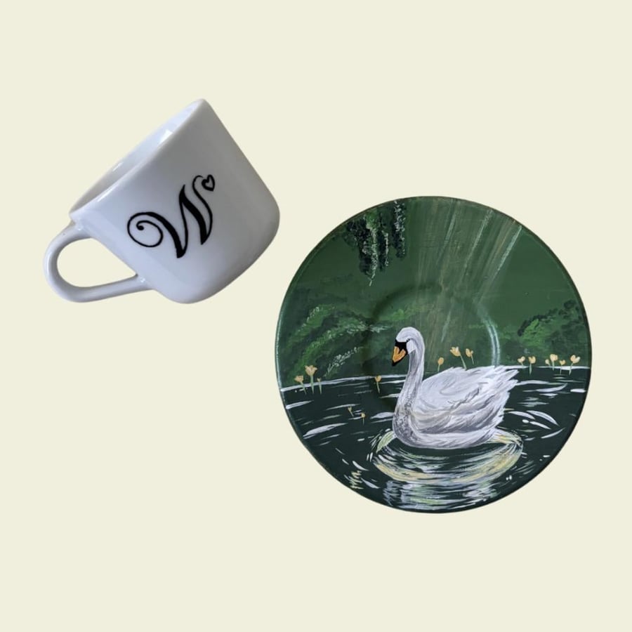 كوب اسبريسو مع الصحن (swan lake)