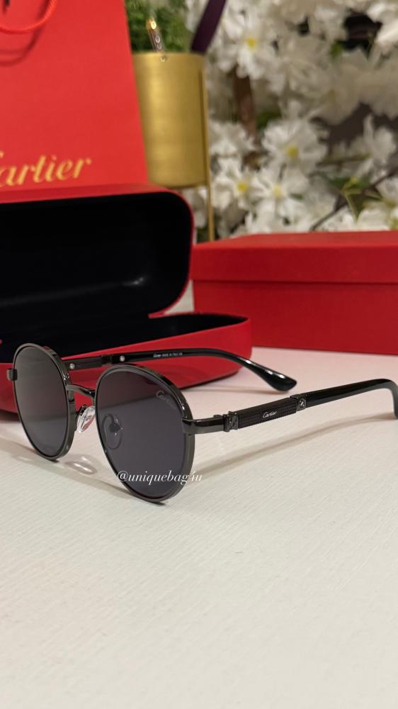 76532