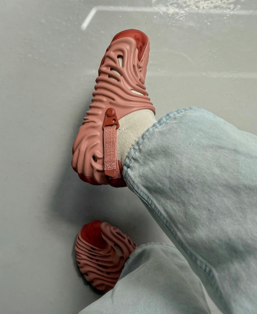 Salehe Bembury x Crocs Clogs - "Sasquatch"