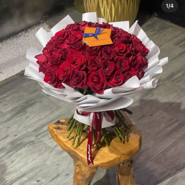 بكج خاتم عطر باقه ورد