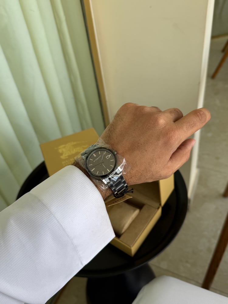 ساعة بسوار من الستانلس ستيل اسود كامل بربري