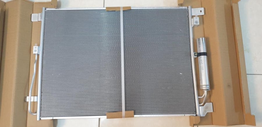 #11566T  لديتر مكيف نيسان نافارا 2017 / CONDENSER NISSAN NAVARA 2017  AB-671096