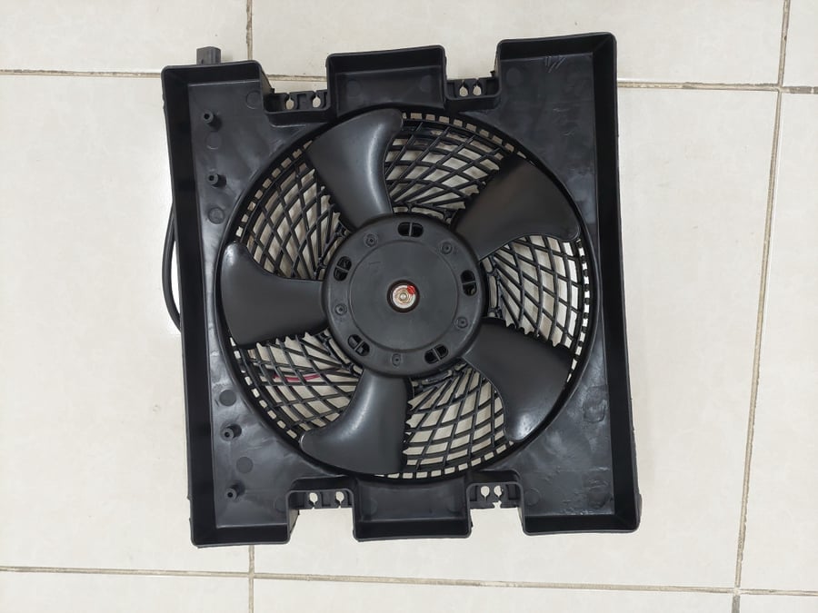 FAN MITSUBISHI CANTER 24V No12968C  ملروحة متسوبيشي كانتر 24 فولت