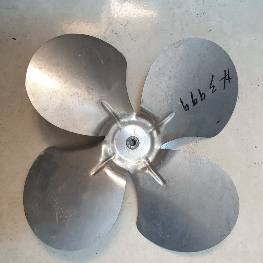 #03999A ريشة مروحة المنيوم / FAN BLADE 300mm DIA 4 LEAF CCW WITH 5/16 INCH HUB